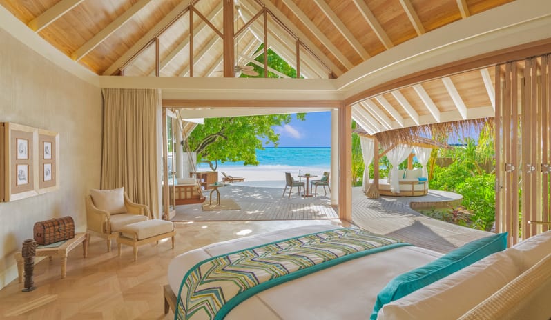 Milaidhoo Island Maldives-Beach pool villa bedroom 01_13647